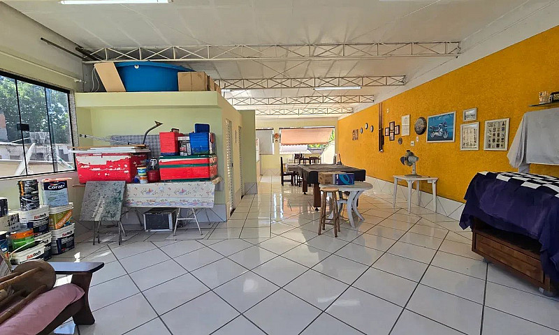 Linda Casa Com Quint...