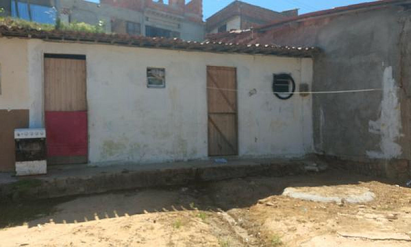 Vende-Se Vila , No B...