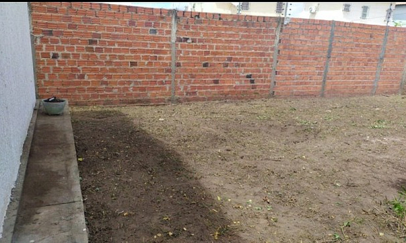 Aluga-Se Casa ...