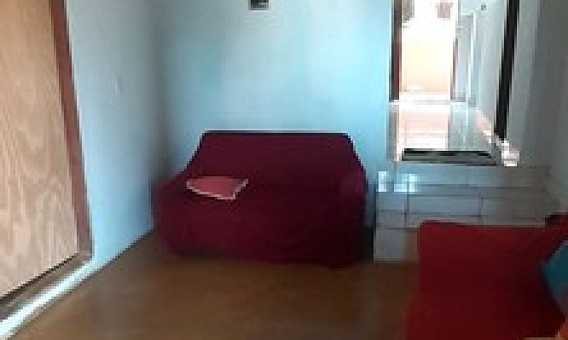 Vende-Se Casa ...