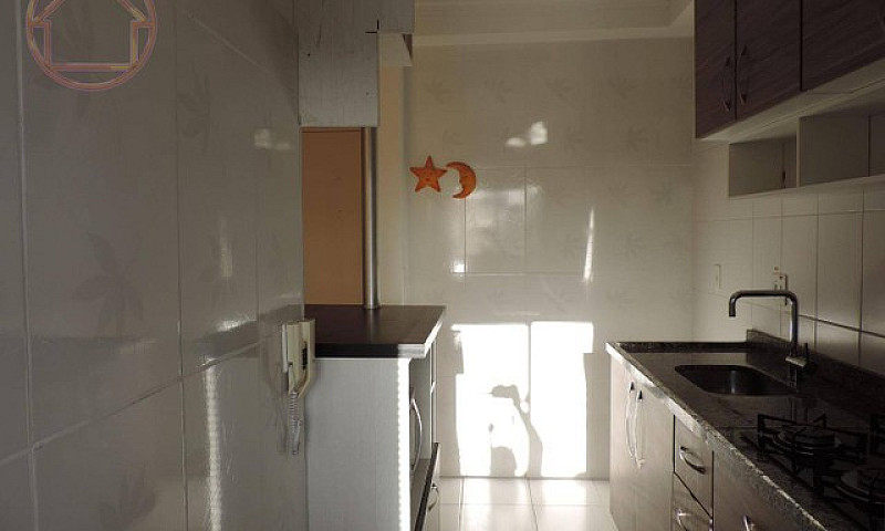Apartamento / 2 Dorm...