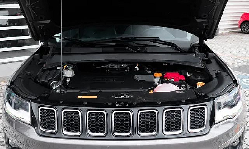 Jeep Compass Longitu...