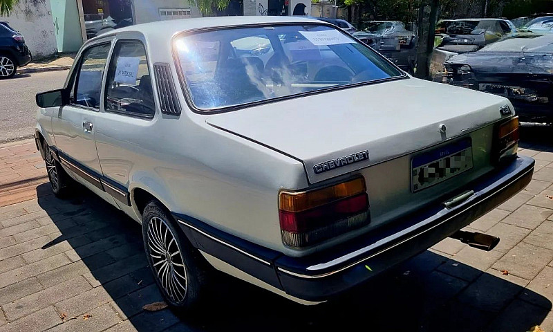 Chevrolet Chevette L...
