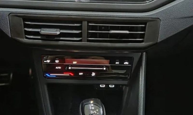 Volkswagen Nivus Hig...