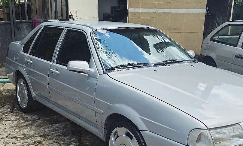 Volkswagen Santana 1...