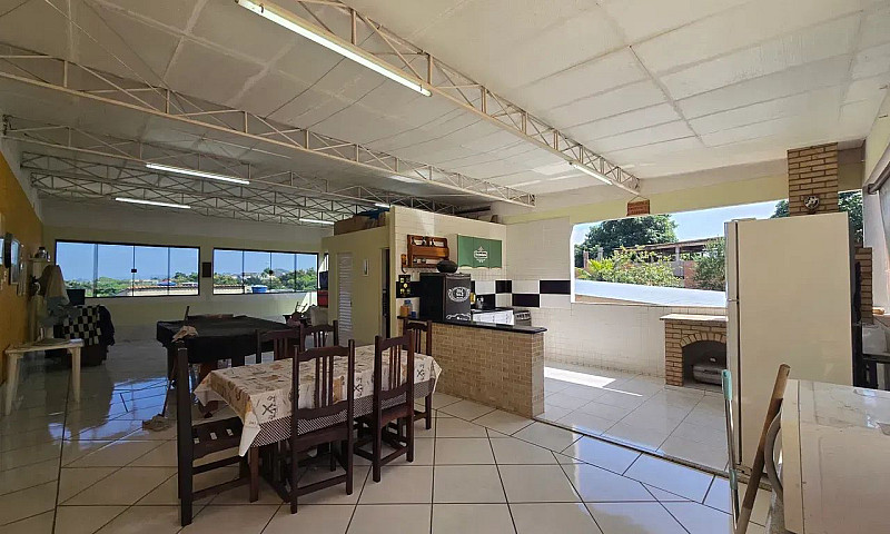 Linda Casa Com Quint...