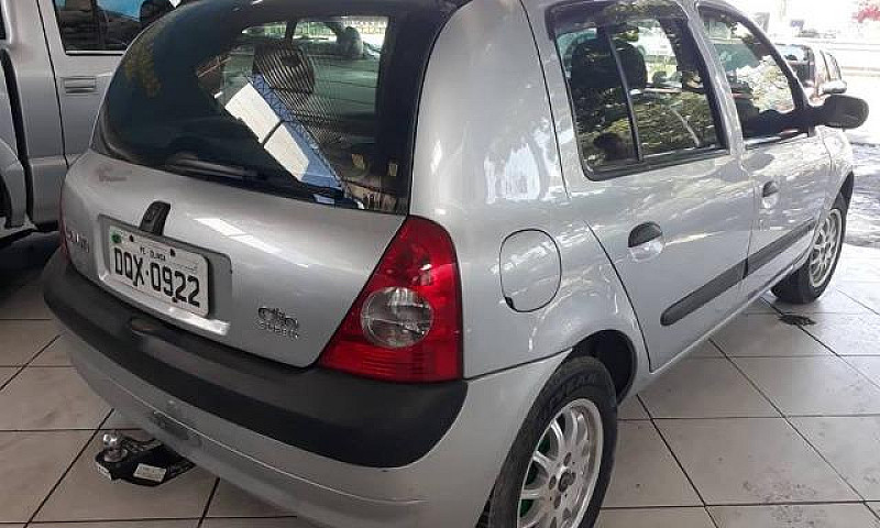 Renault Clio 2006 4 ...