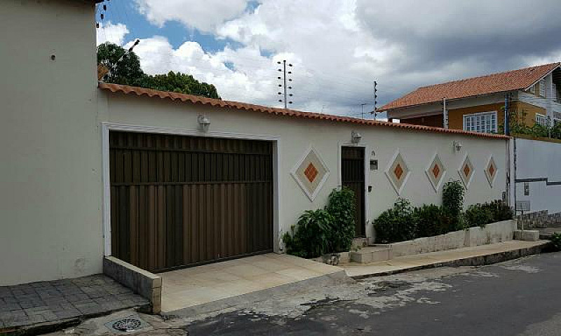 Casa No Parque Aruan...