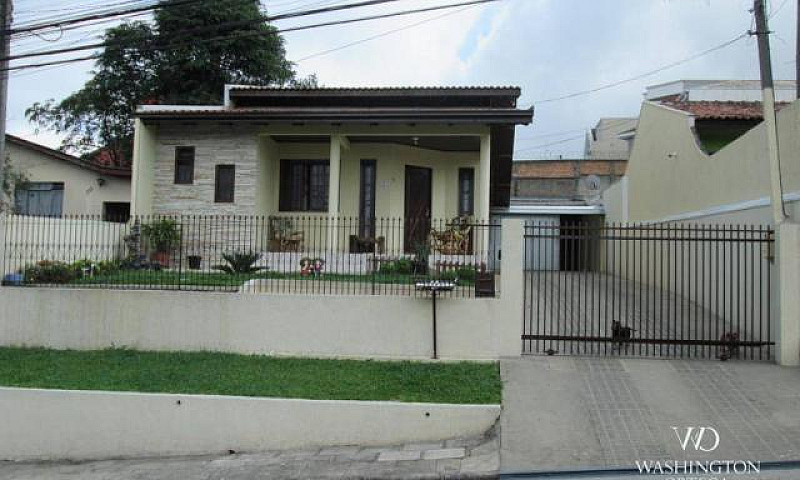 Casa Com 5 Dormitóri...