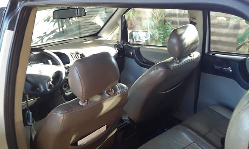 Zafira 2.0 8V Comple...