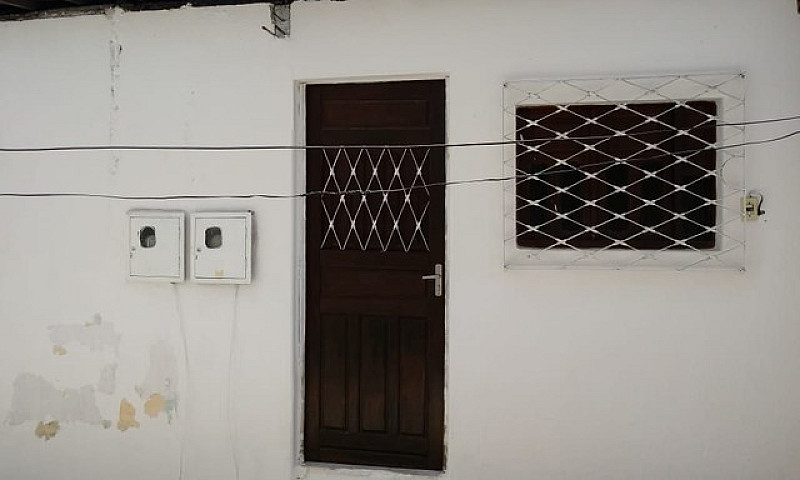 Casa Bem Localizada...