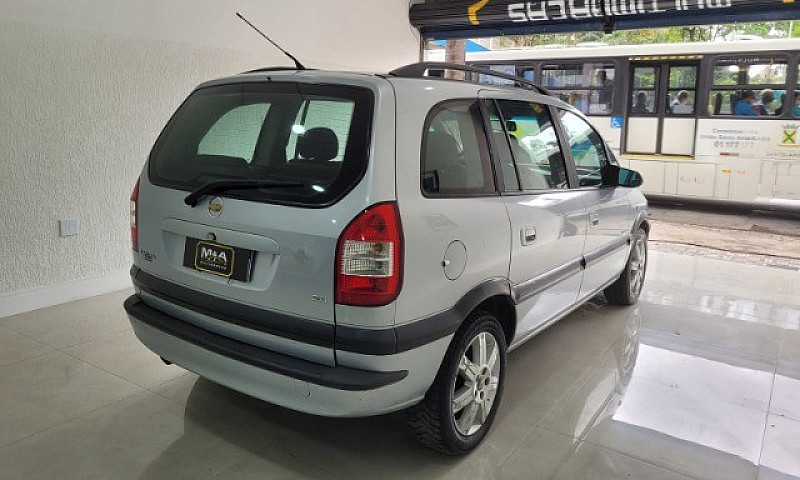 Chevrolet Zafira...
