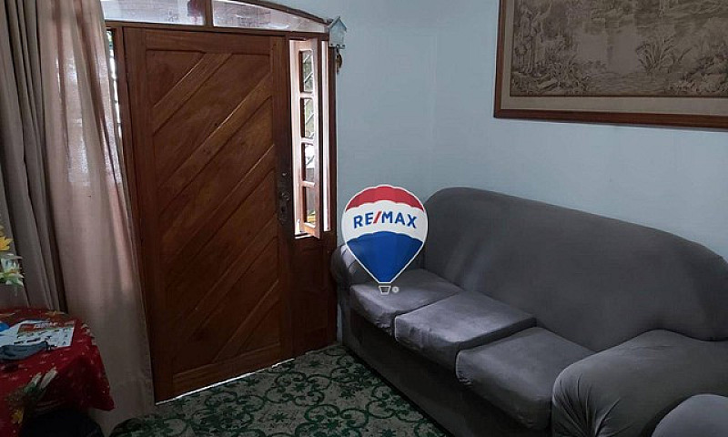 Casa Com 3 Dormitóri...