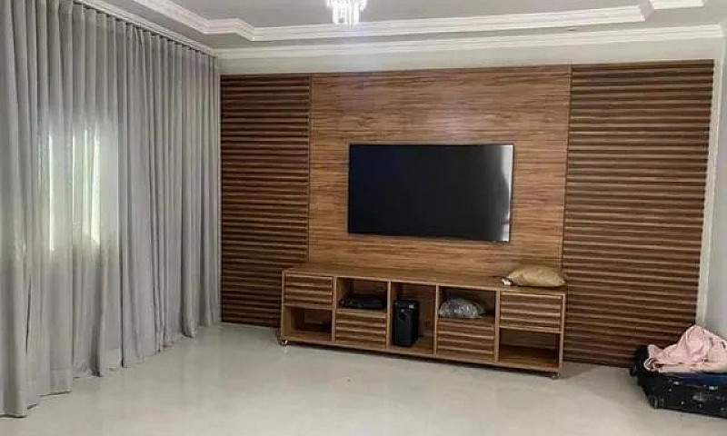 Bela Residência Entr...