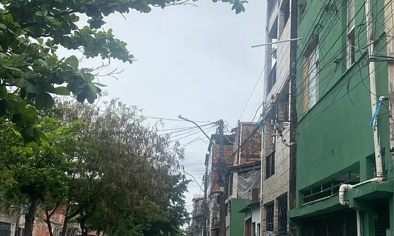 ? Aluga-Se Casa - 2 ...