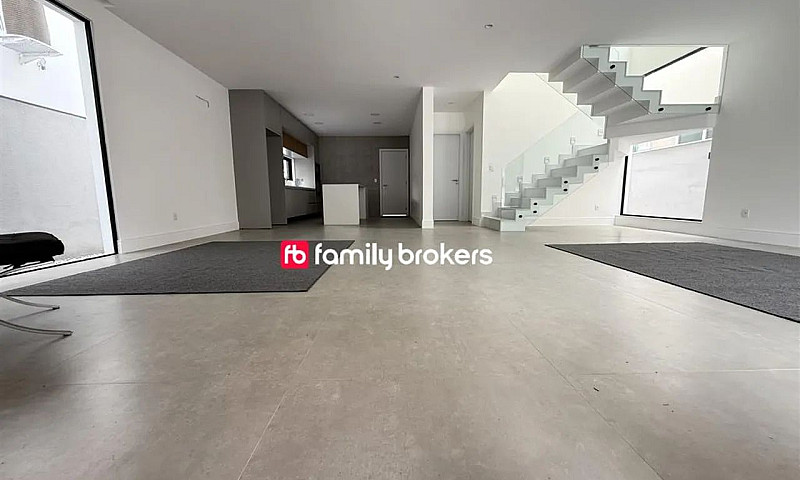 Casa Duplex Com 250M...