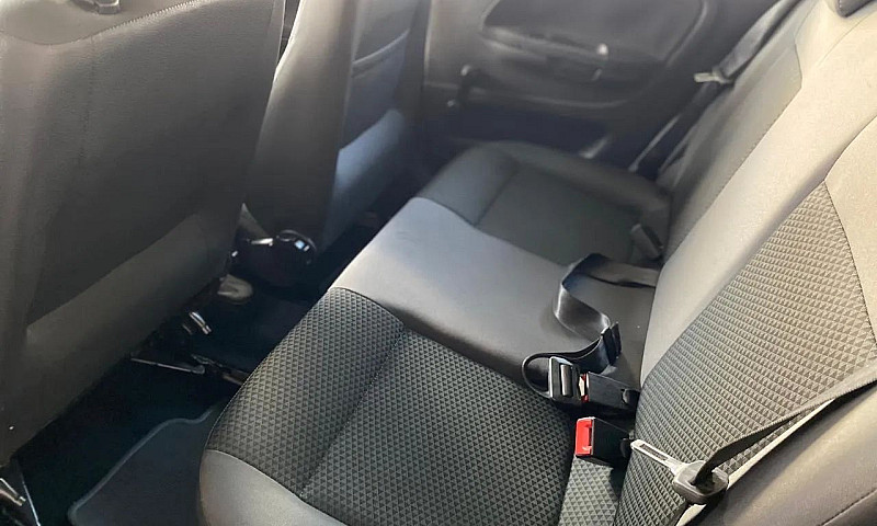 Volkswagen Gol Geraç...
