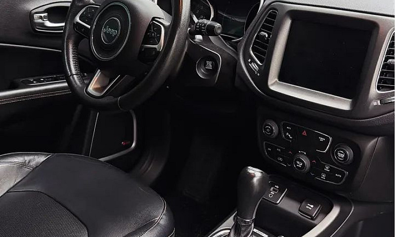 Jeep Compass Longitu...
