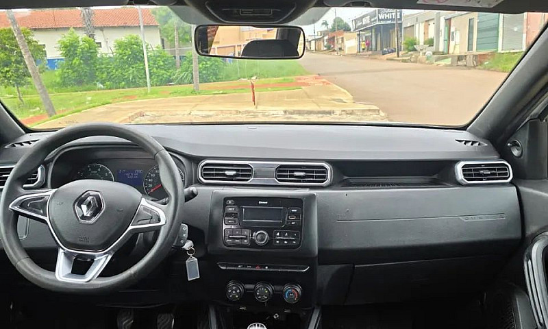 Renault Duster Zen 1...