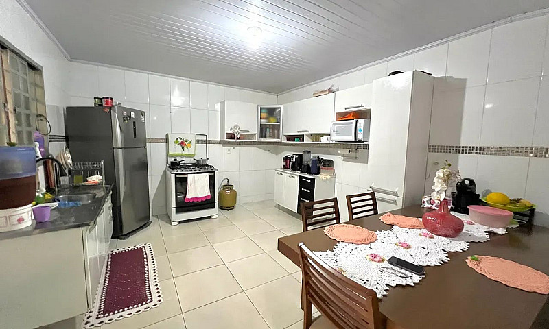 Vendo Casa Com 3 Qua...