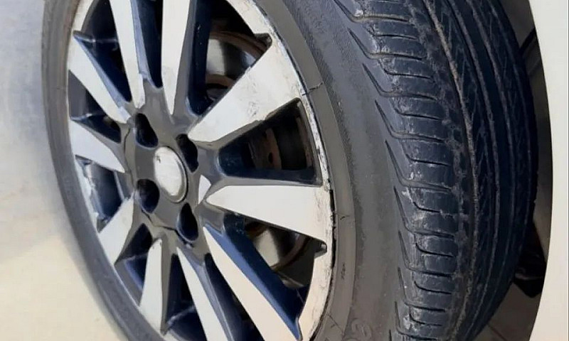 Volkswagen Gol Geraç...