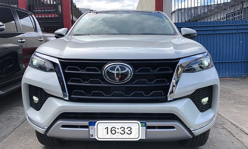 Hilux Sw4 2021 Srx D...