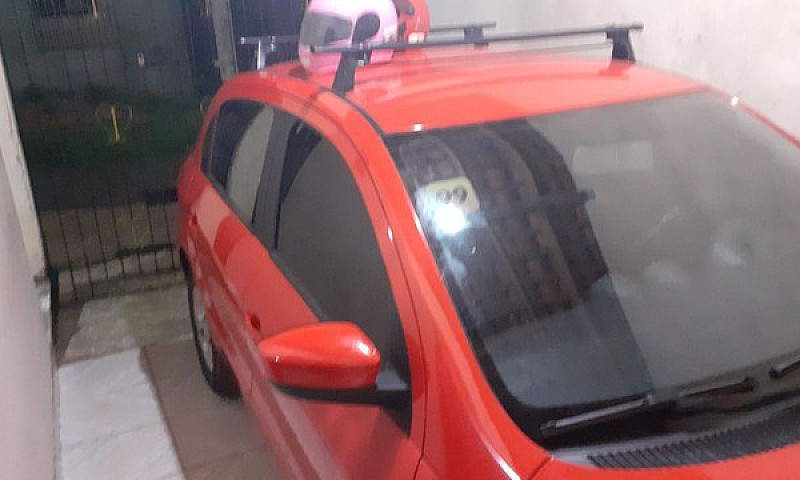 Carro Gol G6. Modelo...