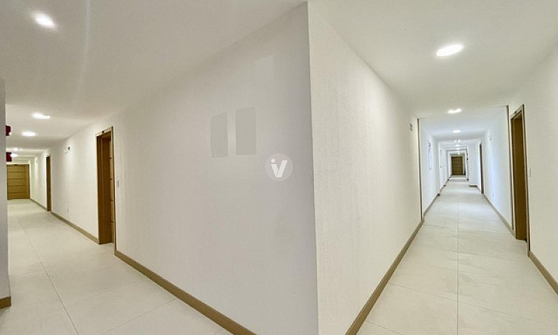 Apartamento Em Andar...