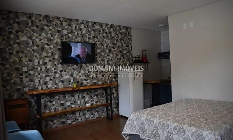 Casa Compacta À Vend...