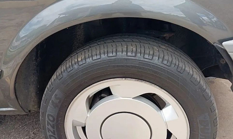 Volkswagen Voyage Cl...