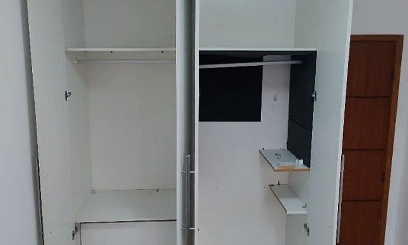 Casa  3 Qtos , 1 Suí...