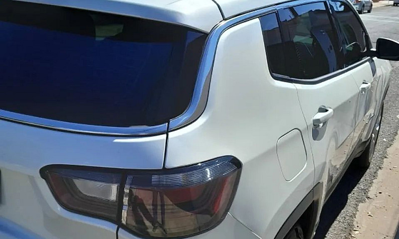 Jeep Compass Sport T...