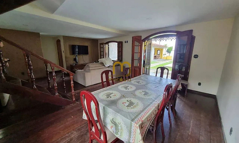 Casa Com Mobília No ...