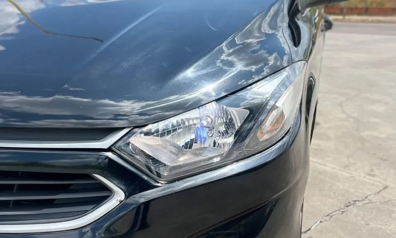 Chevrolet Onix Hatch...