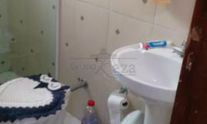 Casa / Padrão - Resi...