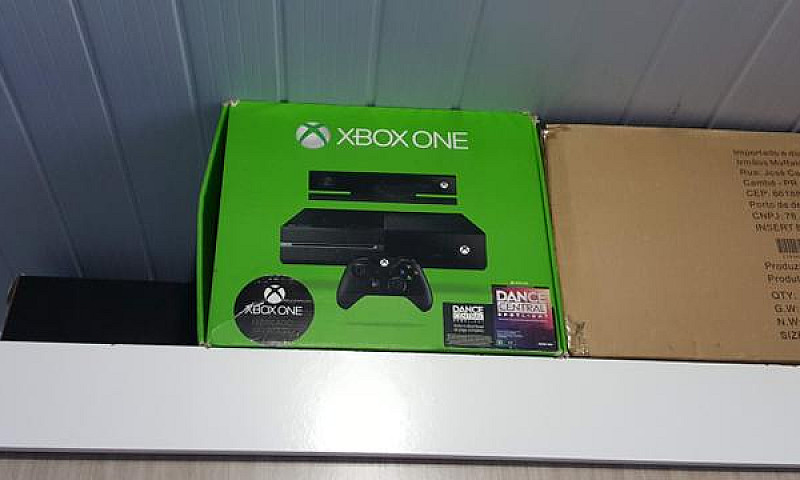 Xbox One + 1 Control...