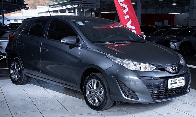 Toyota Yaris 1.5 16V...