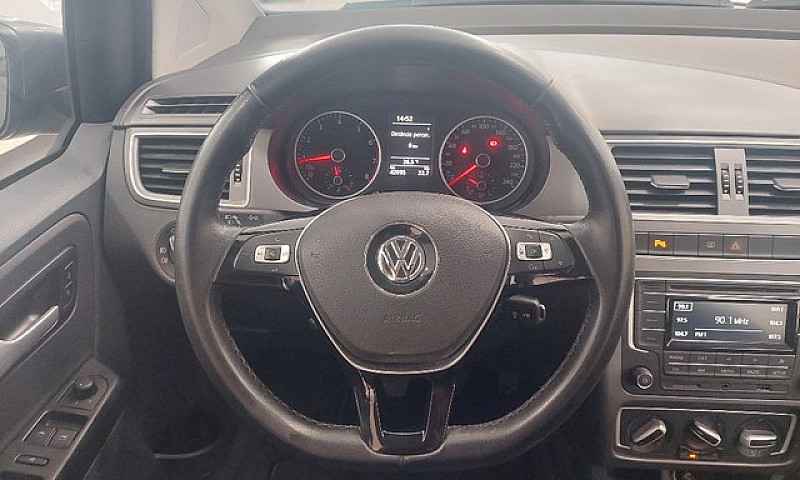 Volkswagen Fox 1.6 M...