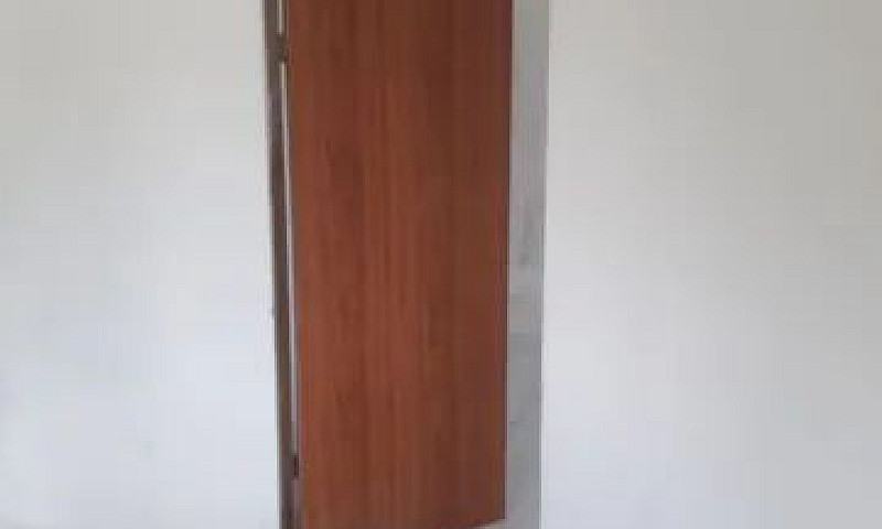 Vende-Se Ou Troca ...