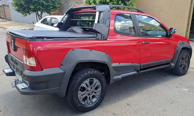 Fiat Strada Adventur...