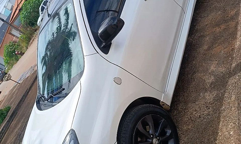 Nissan March Rio2016...