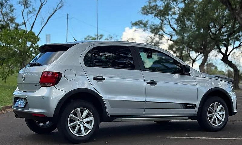 Volkswagen Gol 1.0 8...