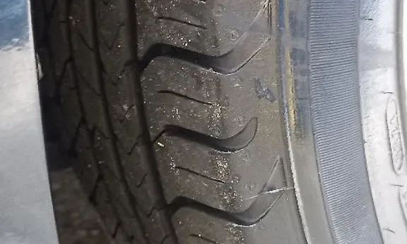 Toyota Corolla Xei 2...