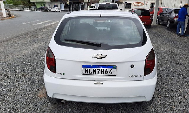 Chevrolet Celta Comp...
