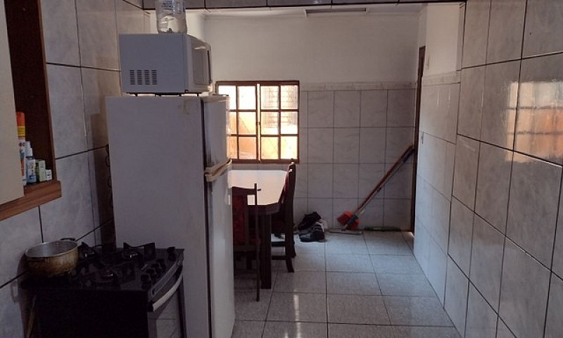 Ótima Casa Parada 02...