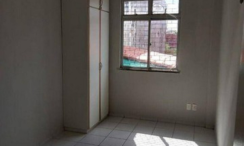 Casa Com 3 Dormitóri...