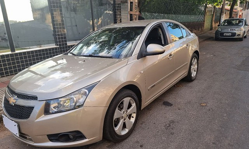 Chevrolet Cruze Seda...
