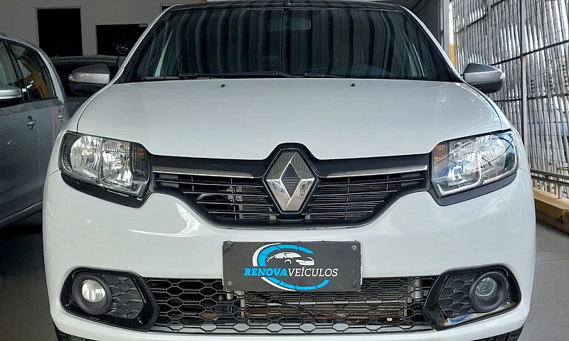 Renault Sandero Vibe...