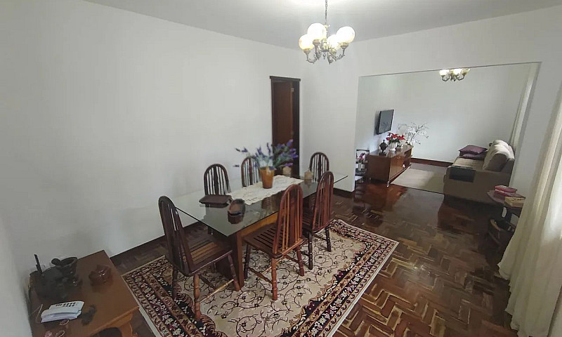 Linda Casa Com 3 Qua...
