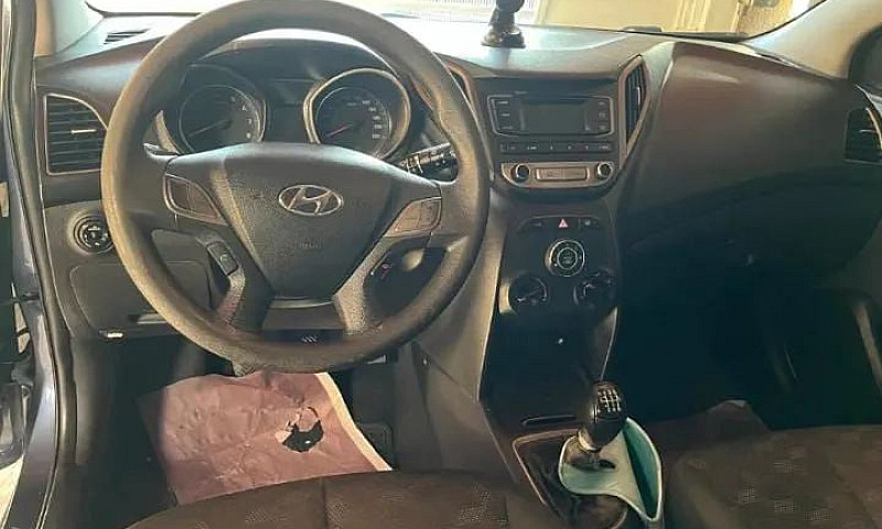 Hyundai Hb20 Premium...